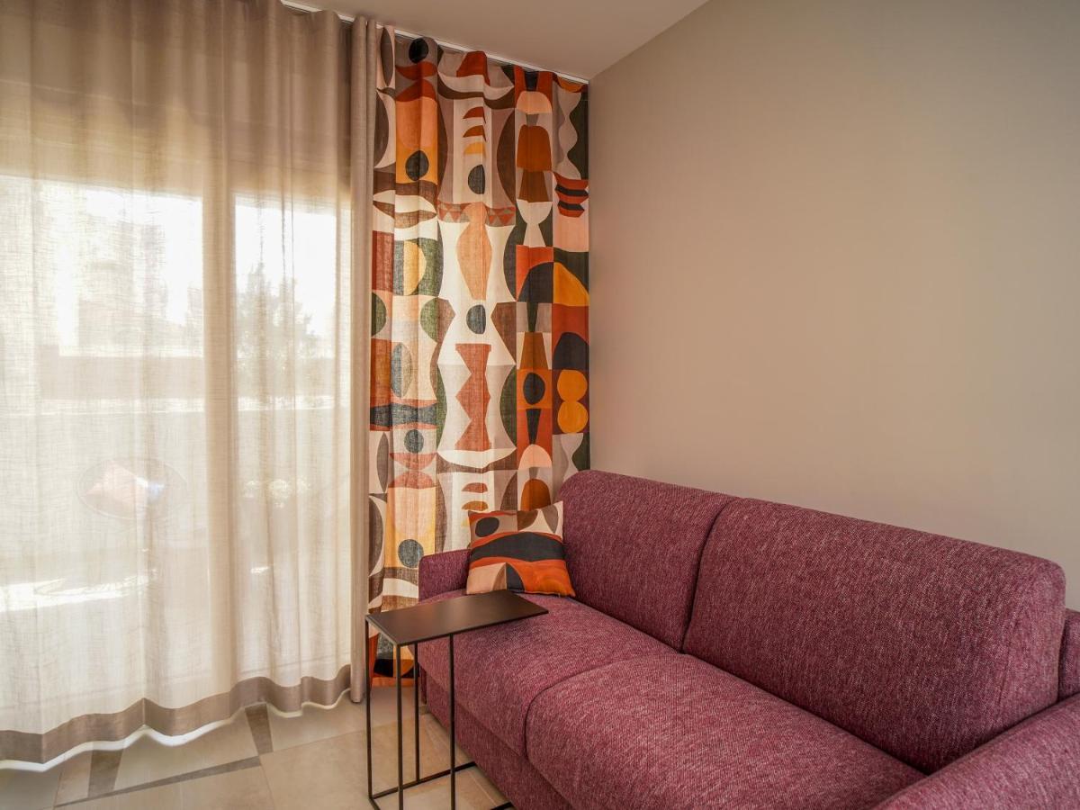 La Perla Di Bari - Private Parking Apartman Kültér fotó