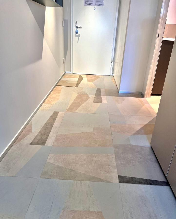 La Perla Di Bari - Private Parking Apartman Kültér fotó