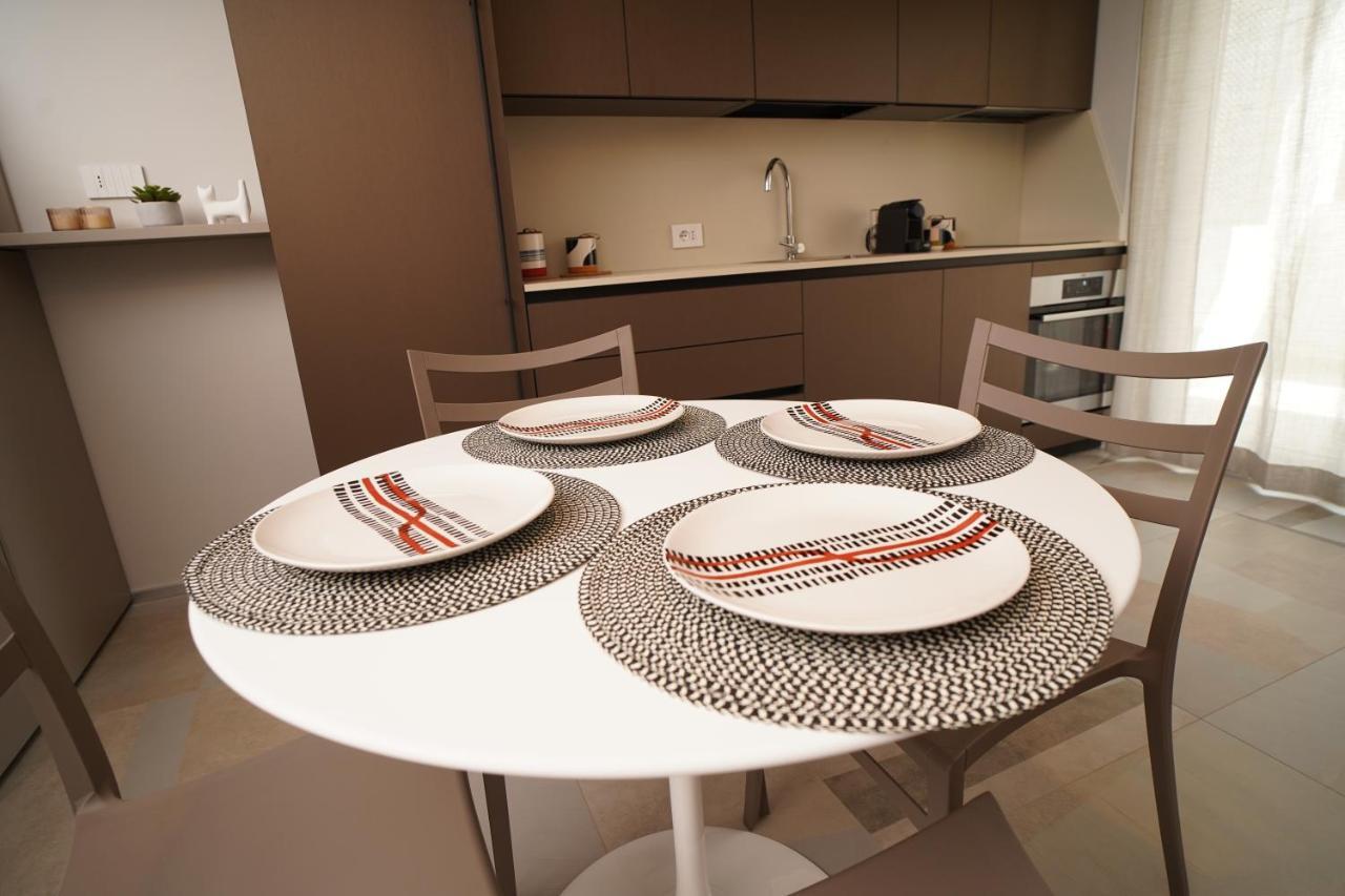 La Perla Di Bari - Private Parking Apartman Kültér fotó